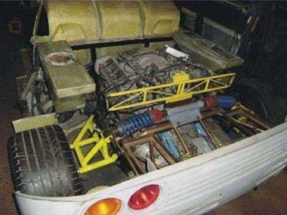 Kendi garajında kendi Lamborghini'sini yaptı 38