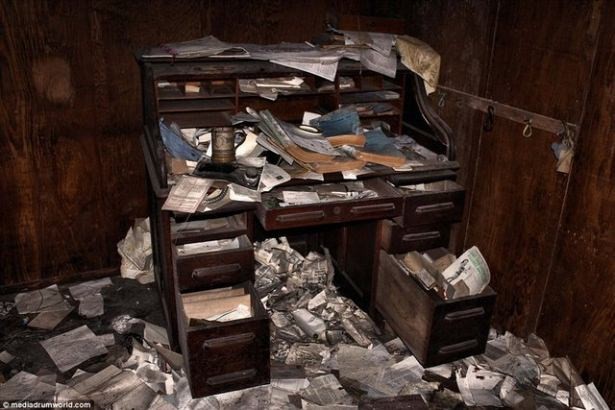 Dizeleri dünyayı etkiledi ama evi harabe 2