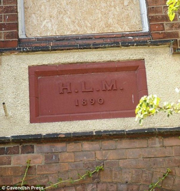 Dizeleri dünyayı etkiledi ama evi harabe 40