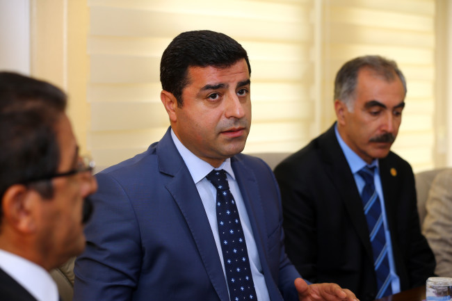 HDP'nin Kürtçe karnesi 7