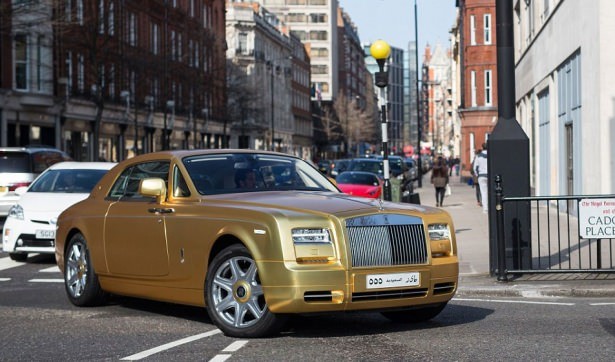 Lükste sınır tanımayan Suudilerin altın kaplamalı araçları 21