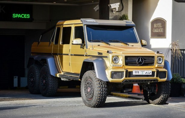 Lükste sınır tanımayan Suudilerin altın kaplamalı araçları 3