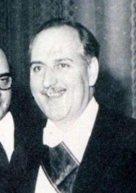 Kimi karanlık ışık gördü kimi "Allah" dedi 20