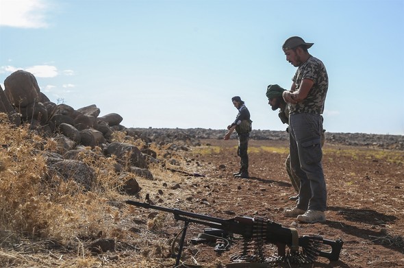 Fırat Kalkanı Harekatı'nda dikkat çeken fotoğraf 8