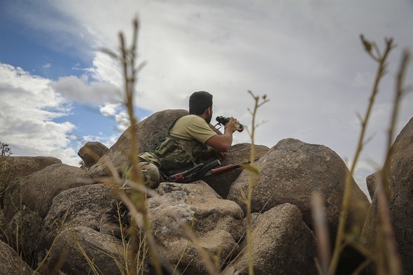 Fırat Kalkanı Harekatı'nda dikkat çeken fotoğraf 19