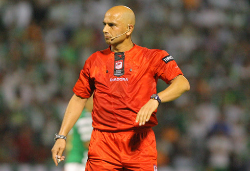 Derbinin hakemi hangi takımı tutuyor? 19