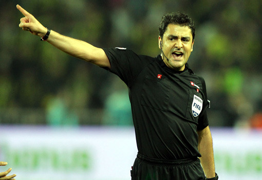 Derbinin hakemi hangi takımı tutuyor? 2