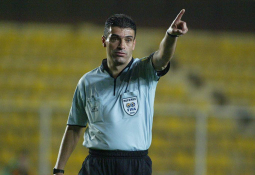 Derbinin hakemi hangi takımı tutuyor? 9