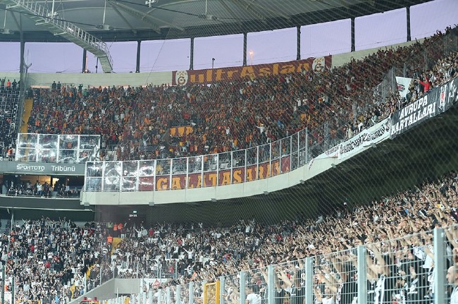 Dursun Özbek taraftarlarla Arena'ya gitti 26