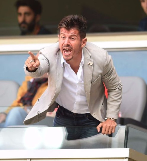 Emre Belözoğlu çılgına döndü! 1