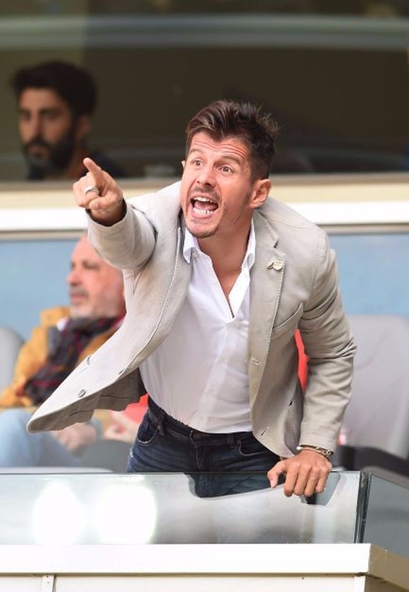 Emre Belözoğlu çılgına döndü! 3