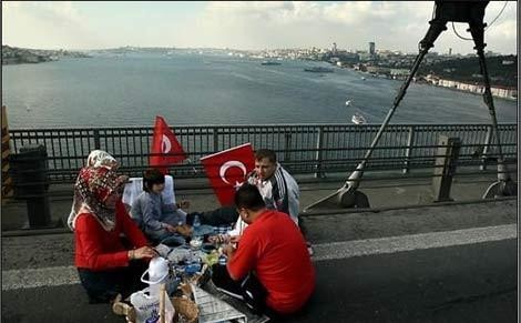 Google kamerasına yakalanan Türkler 45