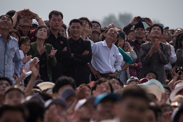 Kim gövde gösterisi yaptı 21