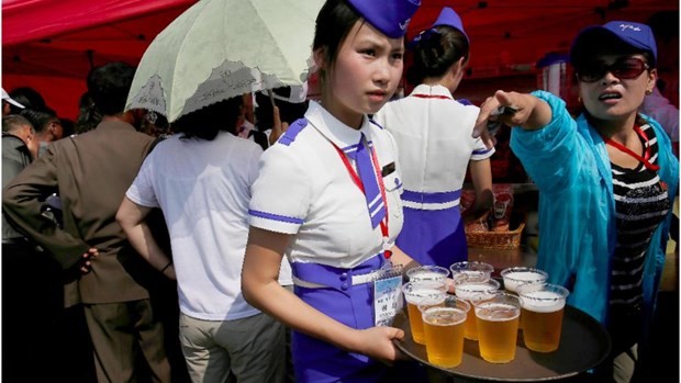 Kim gövde gösterisi yaptı 32