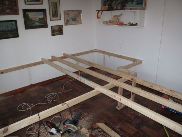 Yatak odasını home office yaptı 7