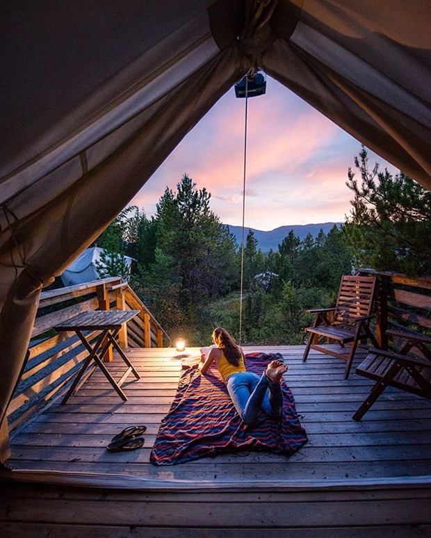 Büyükannesinin kamyoneti ile dünya turu 21