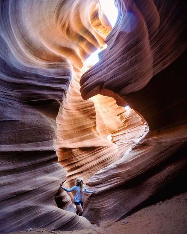 Büyükannesinin kamyoneti ile dünya turu 25