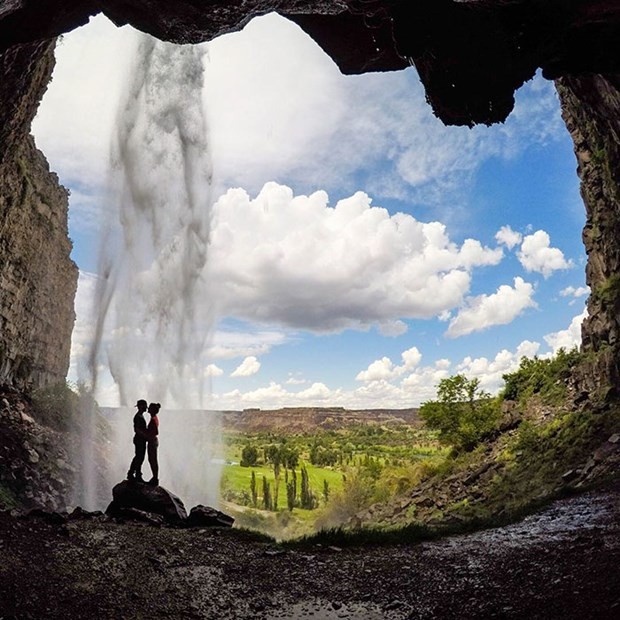 Büyükannesinin kamyoneti ile dünya turu 27