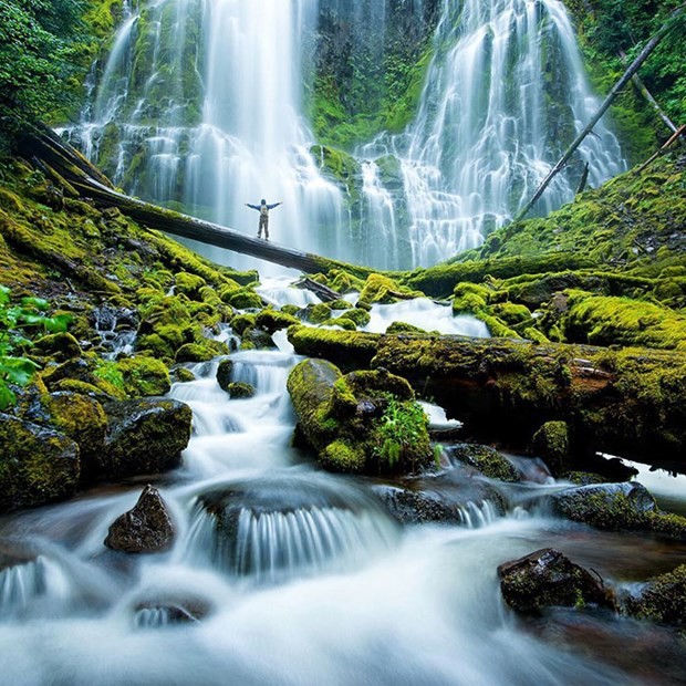 Büyükannesinin kamyoneti ile dünya turu 37