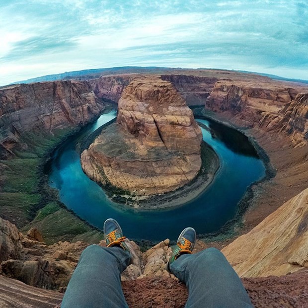 Büyükannesinin kamyoneti ile dünya turu 46