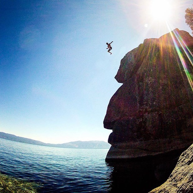 Büyükannesinin kamyoneti ile dünya turu 53