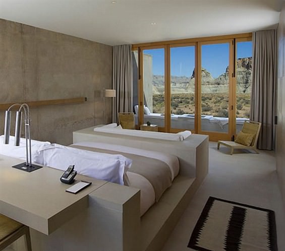 Çölün ortasında bir vaha 11