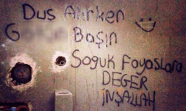 Sokaktan güldüren duvar yazıları 45