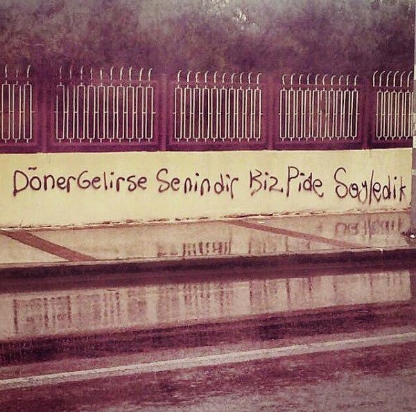 Sokaktan güldüren duvar yazıları 1