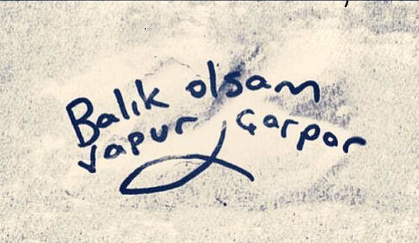 Sokaktan güldüren duvar yazıları 22