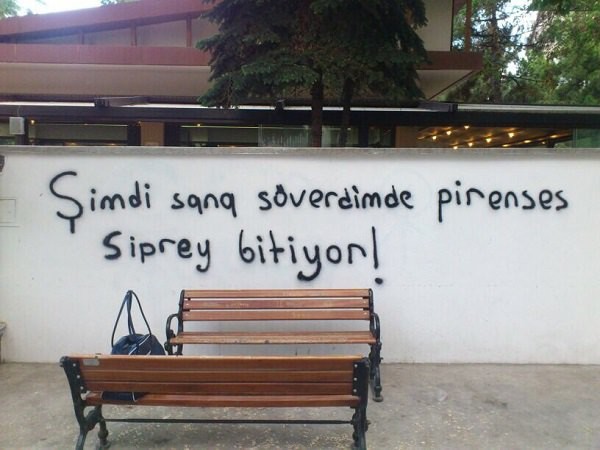 Sokaktan güldüren duvar yazıları 38