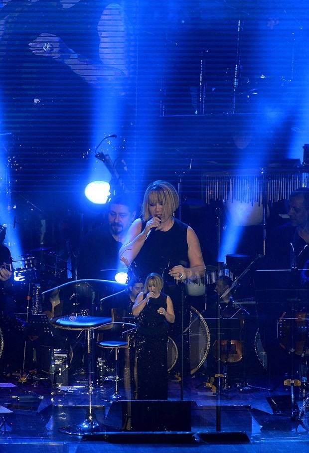 Sezen Aksu gençlik dönemlerine geri döndü 9