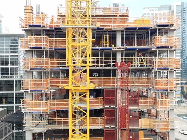 Hangisi daha iyi çekiyor? 27