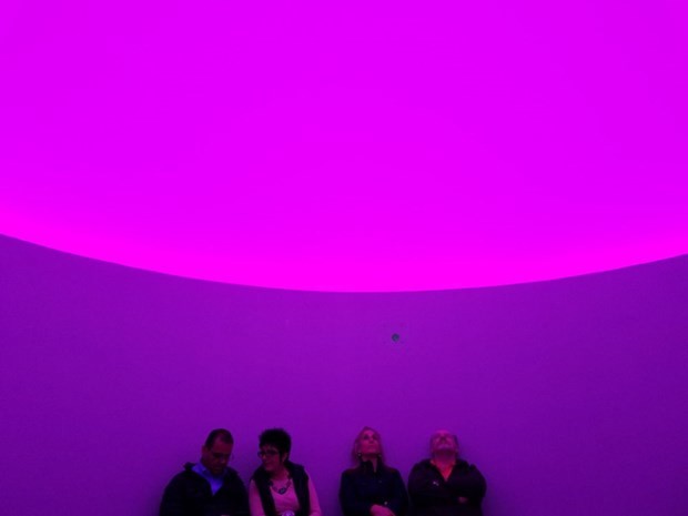 Hangisi daha iyi çekiyor? 42