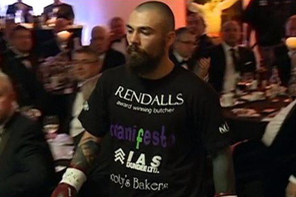 Mike Towell'den acı haber 2