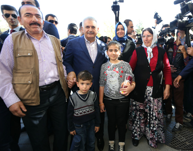 Başbakan'dan simiiiit! 14