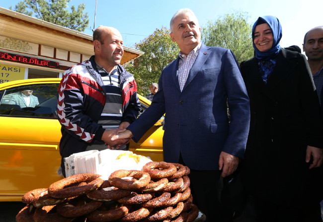 Başbakan'dan simiiiit! 16