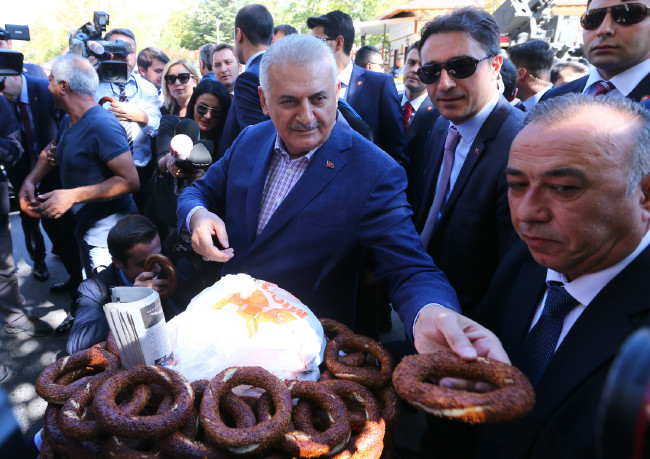 Başbakan'dan simiiiit! 4