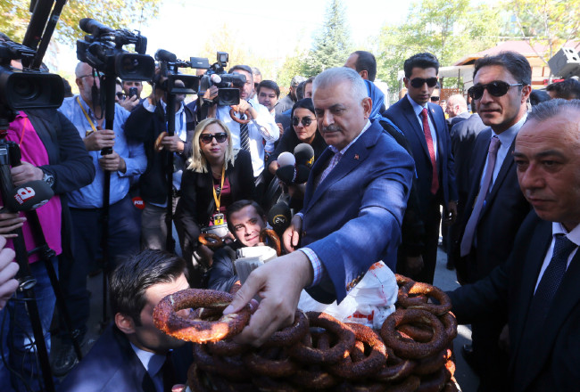 Başbakan'dan simiiiit! 6