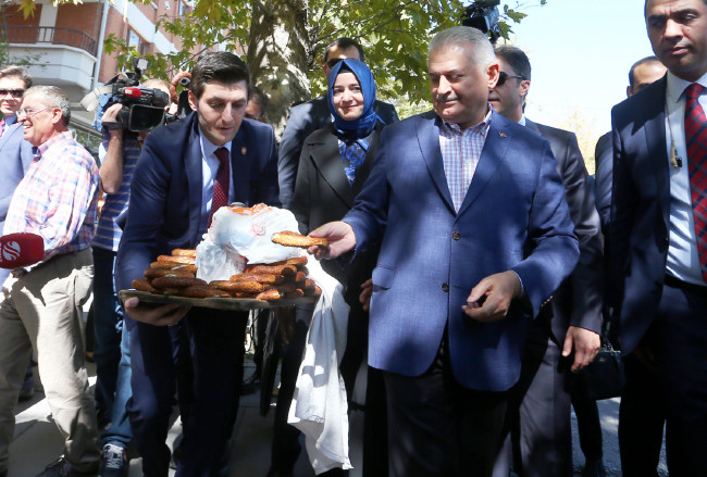 Başbakan'dan simiiiit! 7