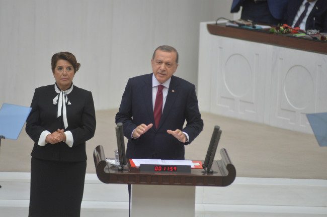 Meclis açılışından çarpıcı detay 7