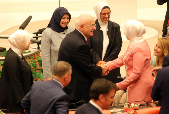 Meclis açılışından çarpıcı detay 10