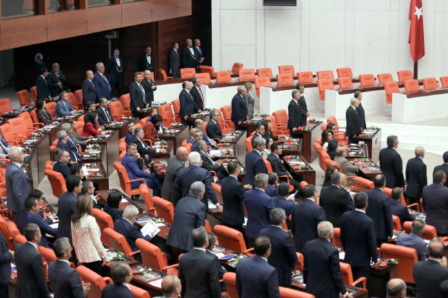 Meclis açılışından çarpıcı detay 14