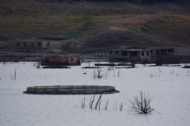Sular altında kalan köy yıllar sonra ortaya çıktı 3
