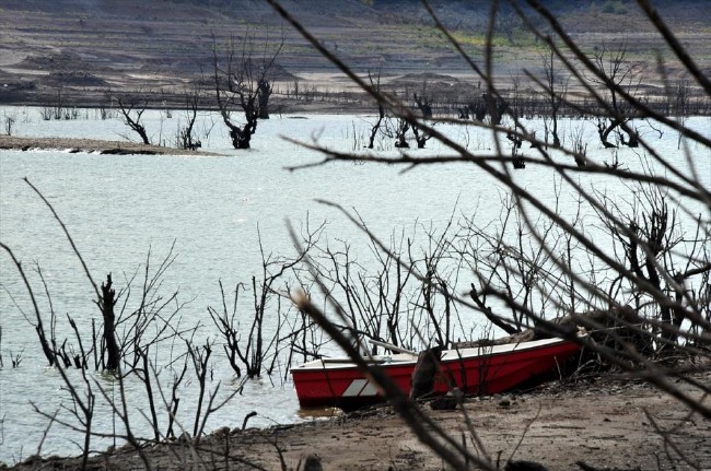Sular altında kalan köy yıllar sonra ortaya çıktı 32
