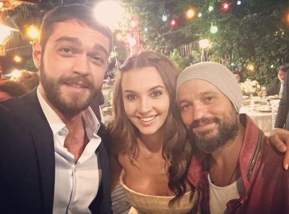 Instagram'da ünlüler 02.10.2010 1