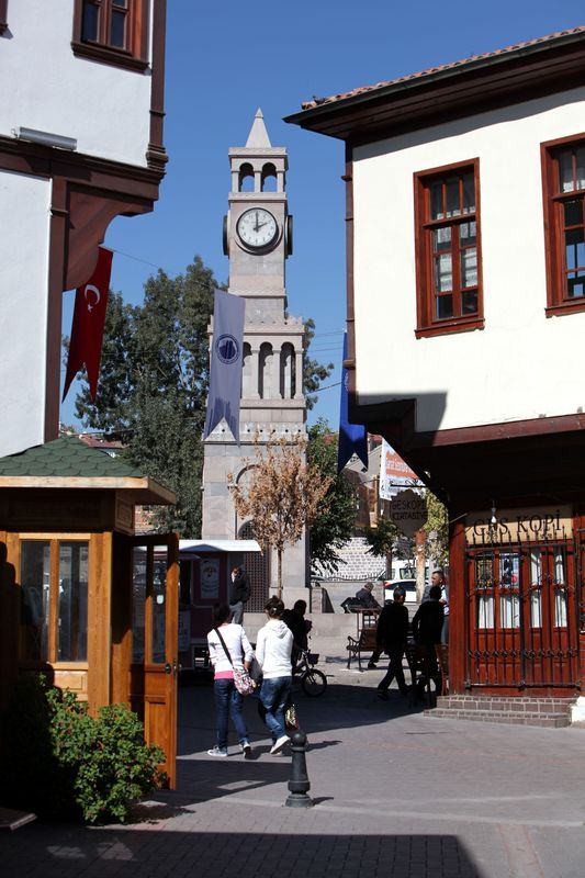 Zamana meydan okuyan saat kuleleri 21