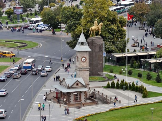 Zamana meydan okuyan saat kuleleri 9