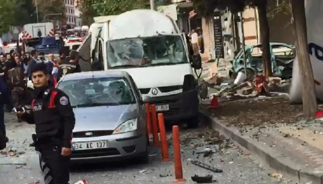 Yenibosna'da patlamadan ilk görüntüler 28