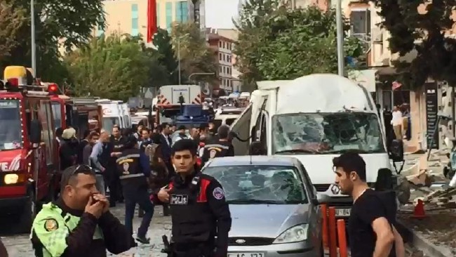 Yenibosna'da patlamadan ilk görüntüler 29