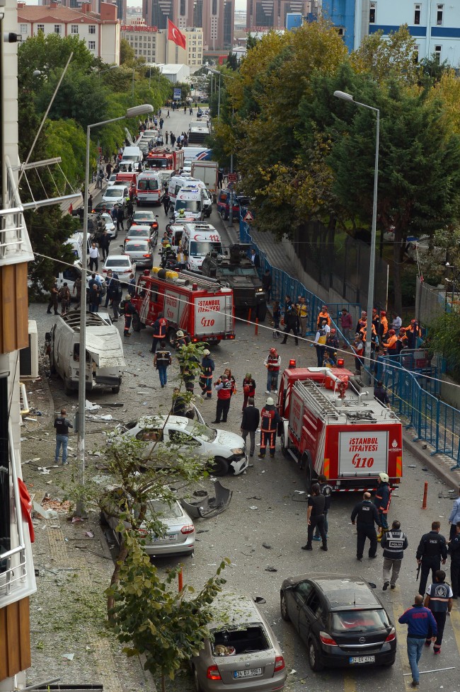 Yenibosna'da patlamadan ilk görüntüler 37